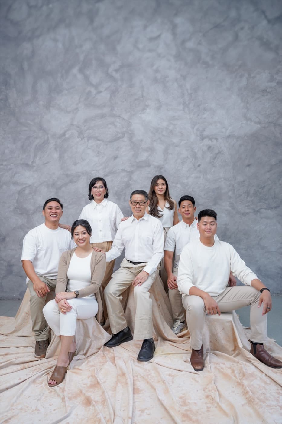 Warm family portrait session in Tangerang by Jia Photography