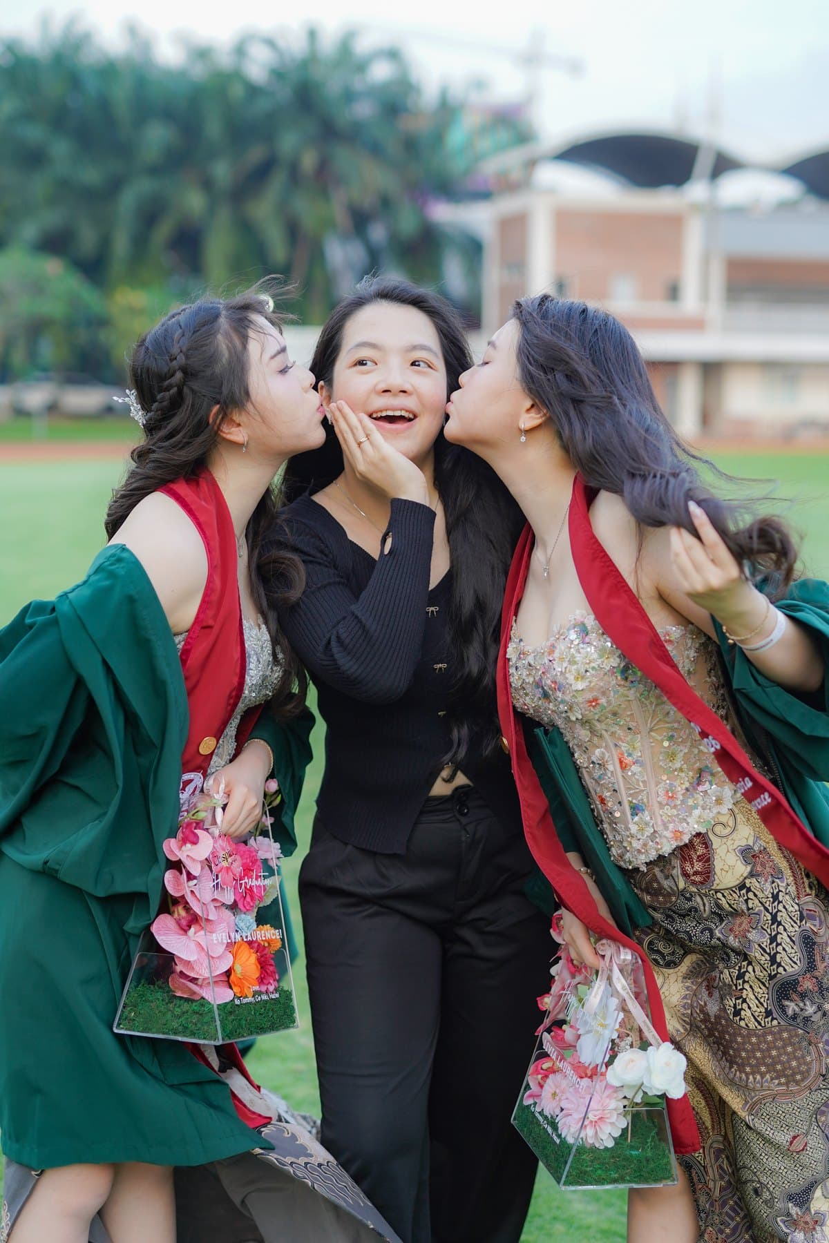 Graduation Friends